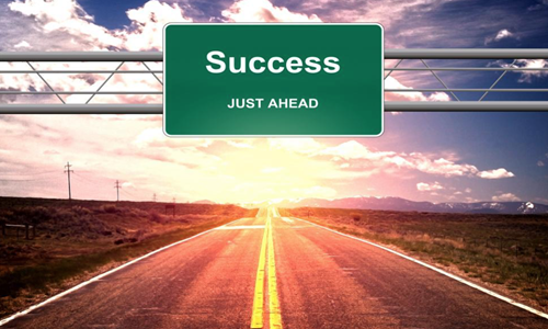 Success-Just-Ahead-road-sign-Life-success-concept-from-Freerange.png
